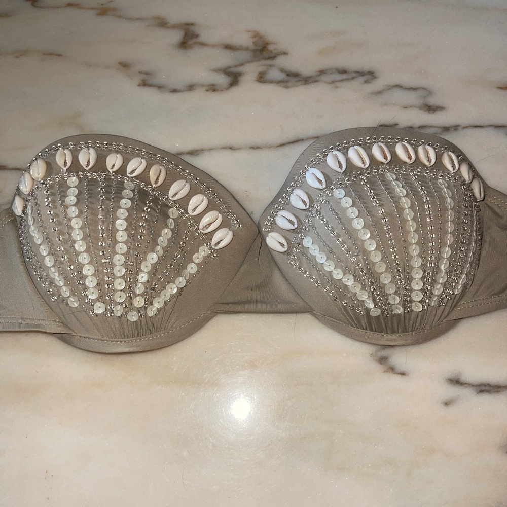 Ninety-nine Bikini Swim Top Beaded sea 🐚 Size L